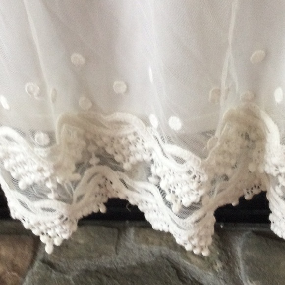 Lace Detailed Boho Style Top NWT Size M - Picture 5 of 5